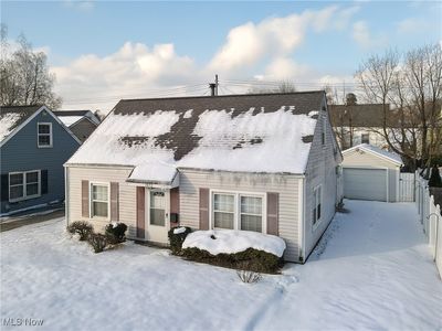 1972 Victoria St, Cuyahoga Falls, OH, 44221