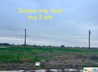 302 Cardinal Dr, Port Lavaca, TX 77979
