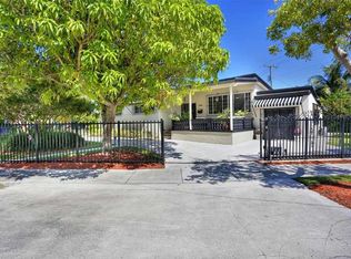 8580 SW 34th Ter, Miami, FL 33155