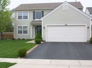 542 Waterford Ln, South Elgin, IL 60177