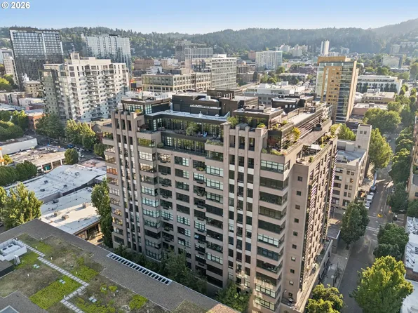 333 NW 9th Ave Unit 1015, Portland, OR 97209