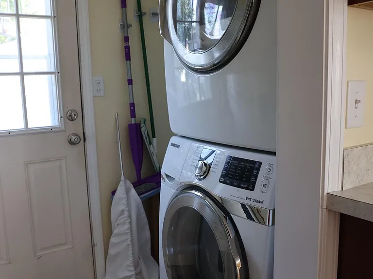 23448 Hoover Ave — Photo 7