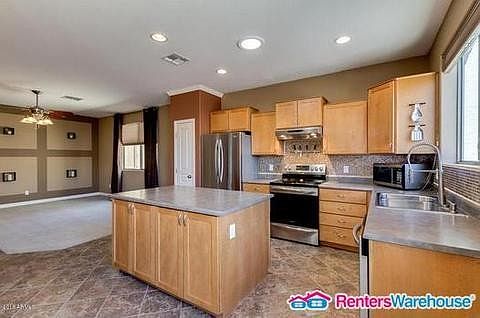 4th image of 11853 N 154th Dr