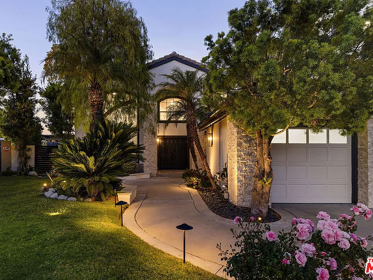 22303 Dunmore Dr — Photo 39
