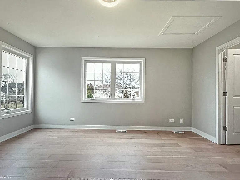 24321 Hemlock Dr — Photo 10