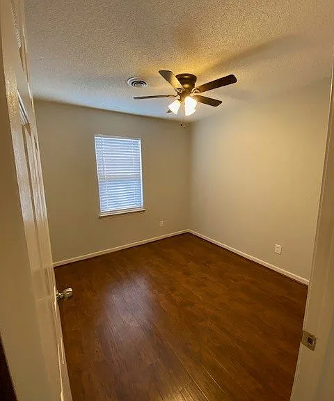 1014 Ashland Way — Photo 8