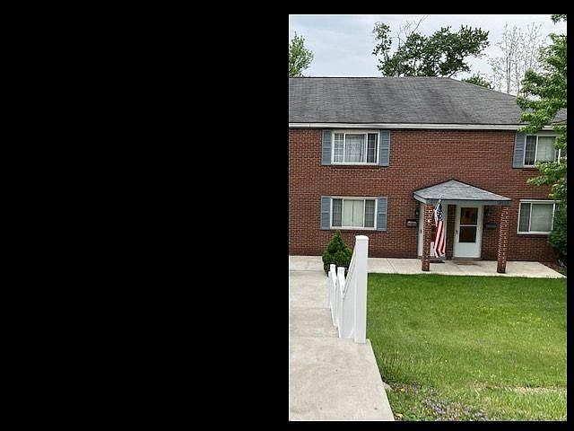 1st image of 12062 Lee Dr