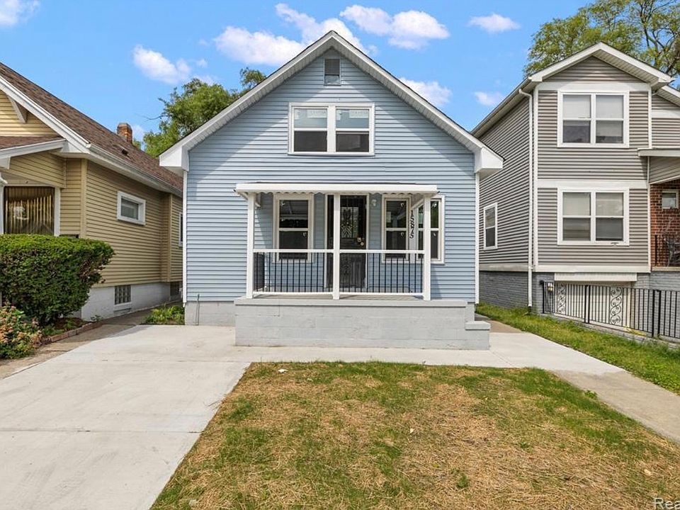 1st image of 15875 Holmur St