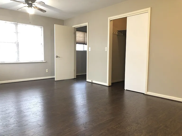 1601 N Sang Ave — Photo 7