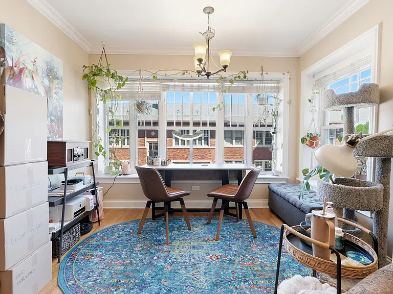 Hinman Court Condos — Photo 28