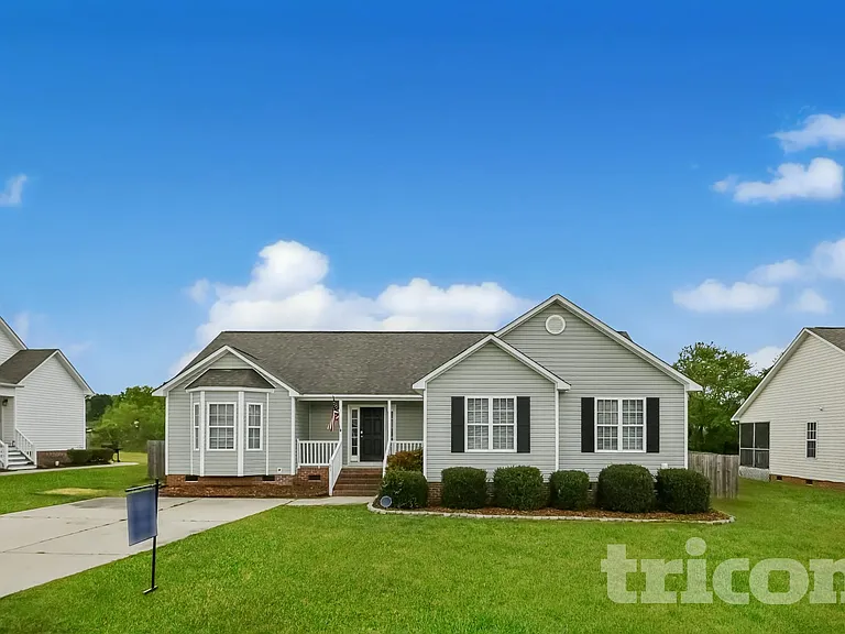 51 Bear Oak Dr — Photo 1