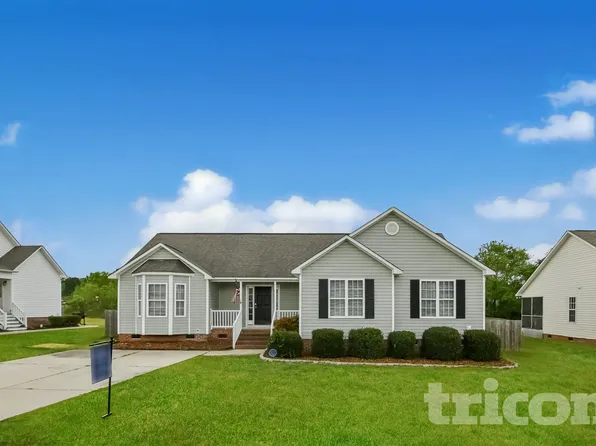51 Bear Oak Dr, Smithfield, NC 27577