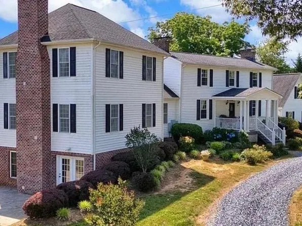 2612 Plank Rd, Dillwyn, VA 23936