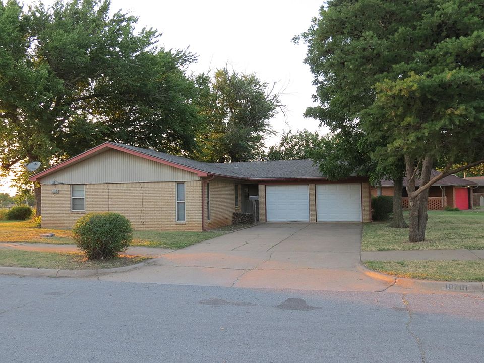 2nd image of 10701 N McKinley Ave