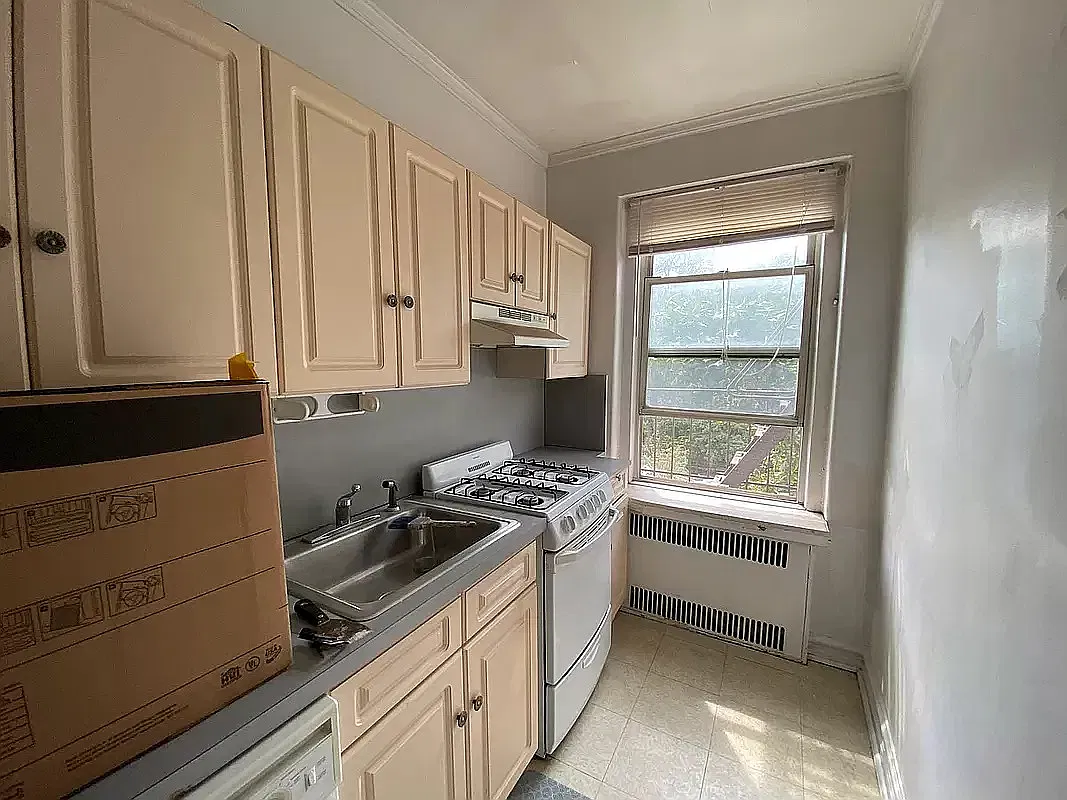 111-45 76th Drive — Photo 3