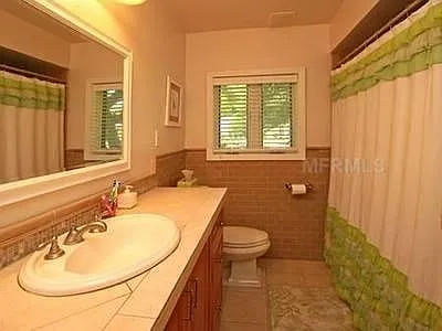 3 bed, 1943 sqft, $3,750 — Photo 3
