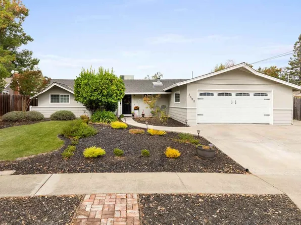 1493 Delaware Dr, Concord, CA 94521