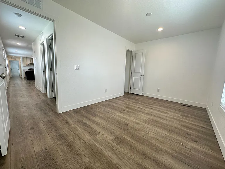 2060 N Center St #473 — Photo 16