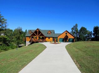 1460 Indian Shadows Dr, Ten Mile, TN 37880