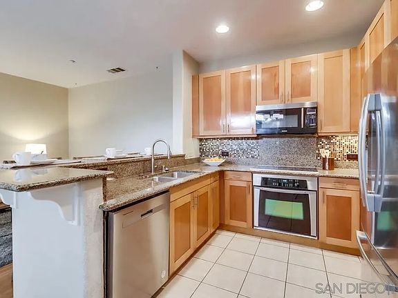 5th image of 3950 Ohio St Unit 136