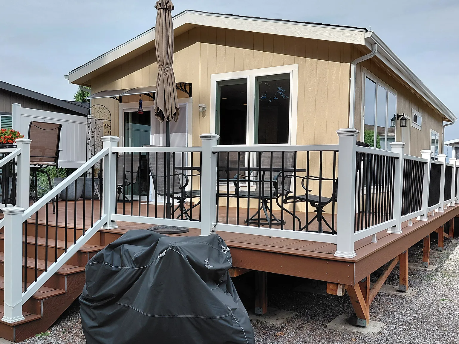 2 bed, 720 sqft, $1,700 — Photo 2