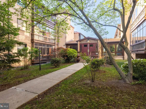 3203 Heather Ct #3203, Wilmington, DE 19809