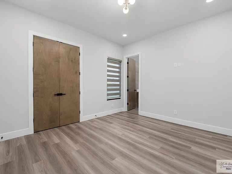 713 Myrtle #B — Photo 14