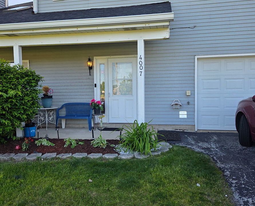 1st image of 4007 193rd St #2