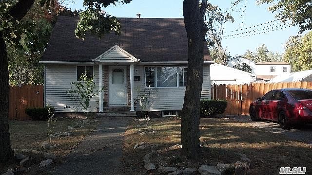 2nd image of 53 E Walnut St