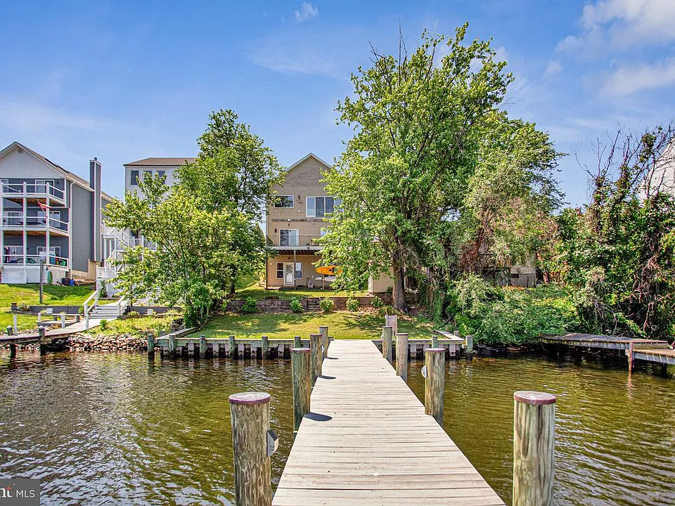 1002 Nabbs Creek Rd