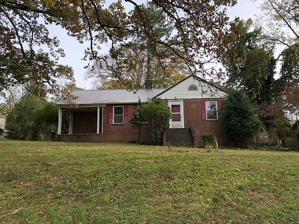 1st image of 3800 Garden Dr