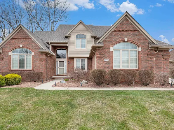 57773 Apple Creek Dr, Washington, MI 48094