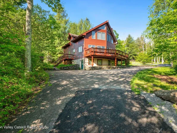 59 Mountain Drive, Hunter, NY 12442