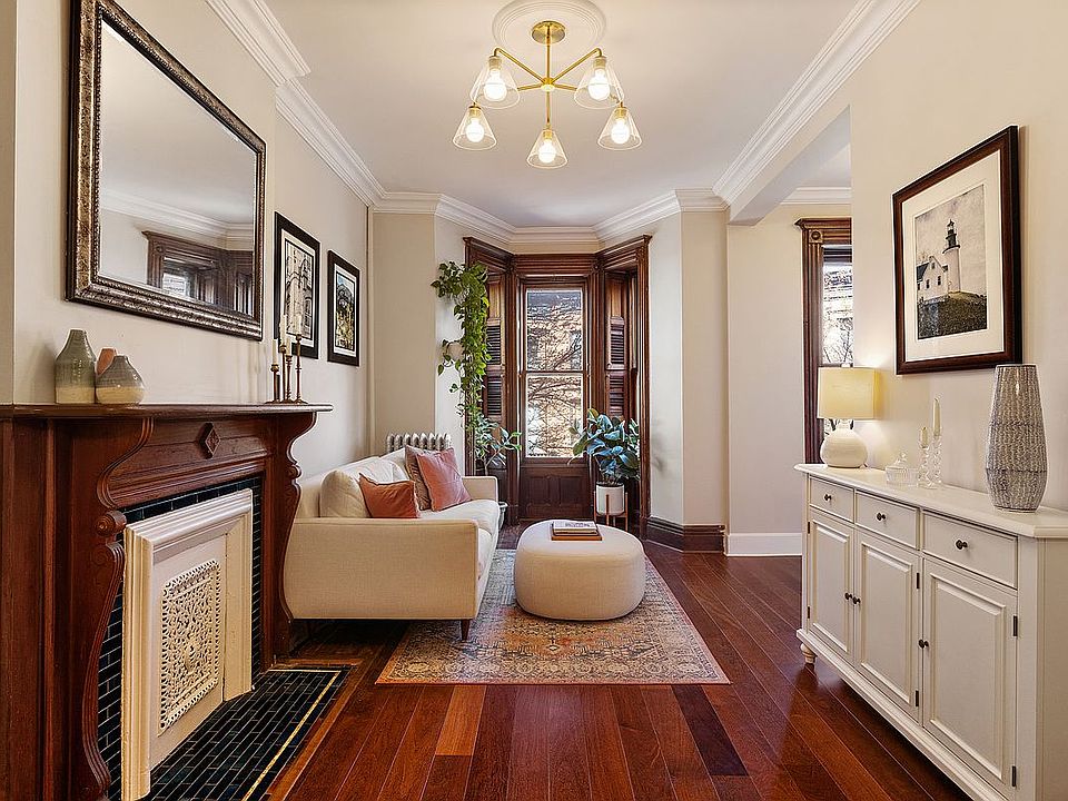 1st image of 822 President St APT 3
