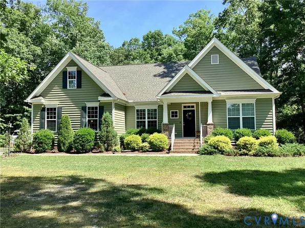 6100 Pointer Run Dr, Chesterfield, VA 23838
