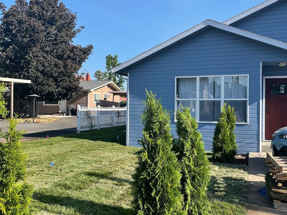 1st image of 109 Jordan Ln #109