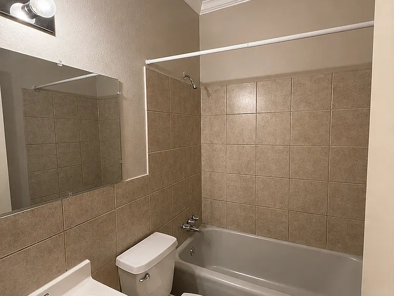 234 & 236 E Rutherford St — Photo 23