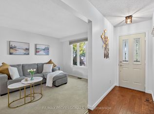 19 Salina Pl, Hamilton, ON L8G 4L4