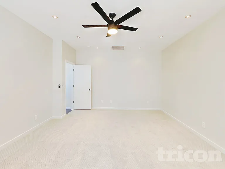 45960 W Barbara Ln — Photo 5