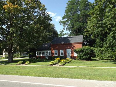 69 Grand Avenue, South Burlington, VT, 05488