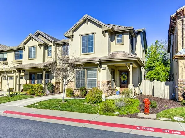 7271 Orchard Cir, Penryn, CA 95663