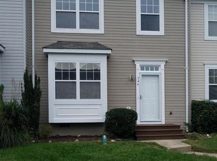 346 Creekside Commons Ct, Stevensville, MD