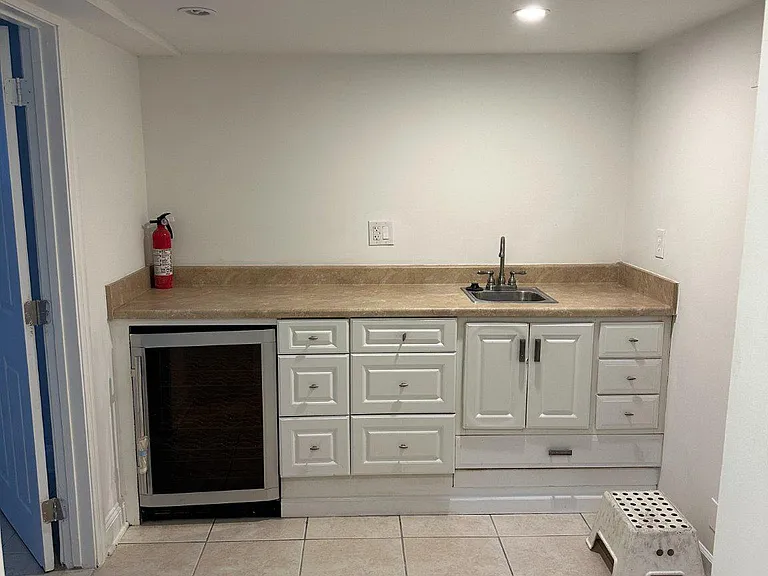 447 Lamont St NW — Photo 13