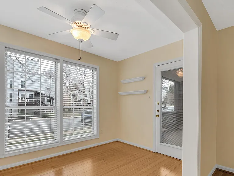 10140 Oakton Terrace Rd — Photo 25