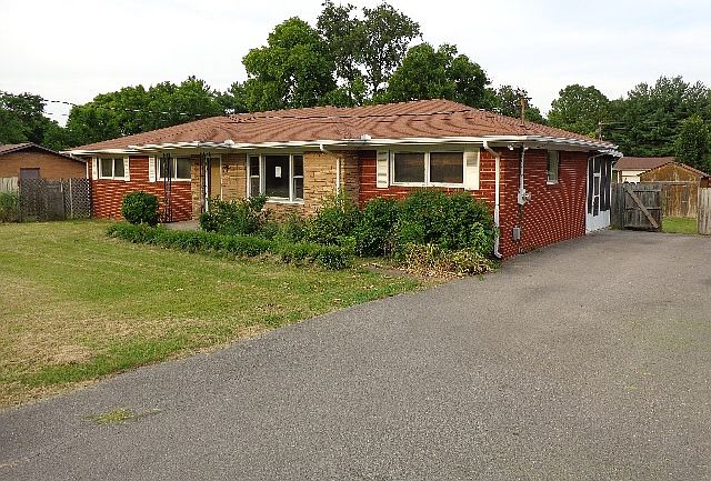 1st image of 212 Holston Dr