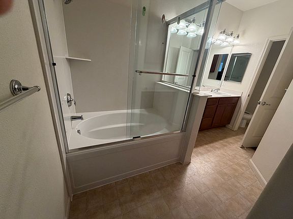 2nd image of 1054 Martin Luther King Dr