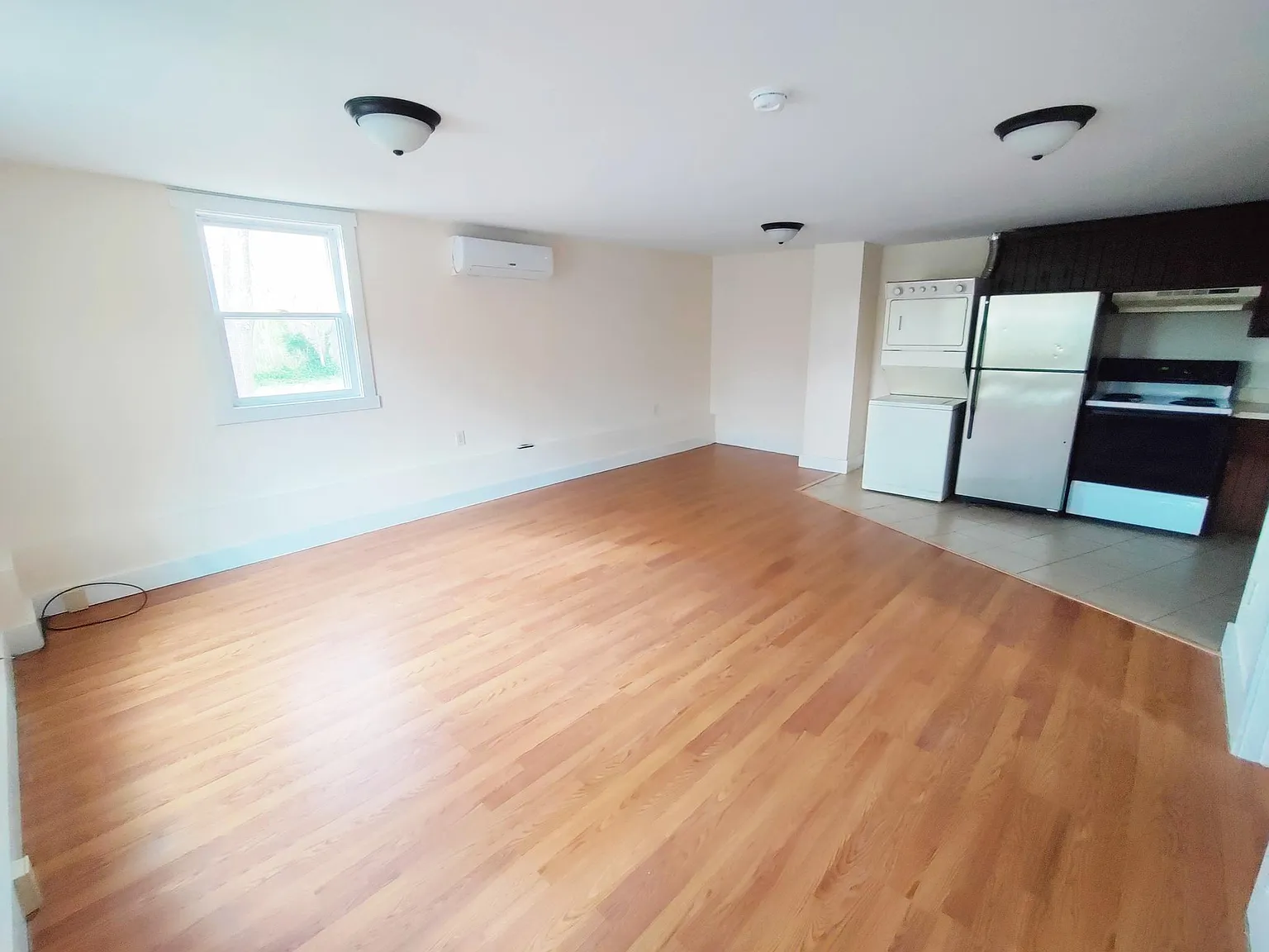 1 bed, 527 sqft, $1,435 — Photo 2