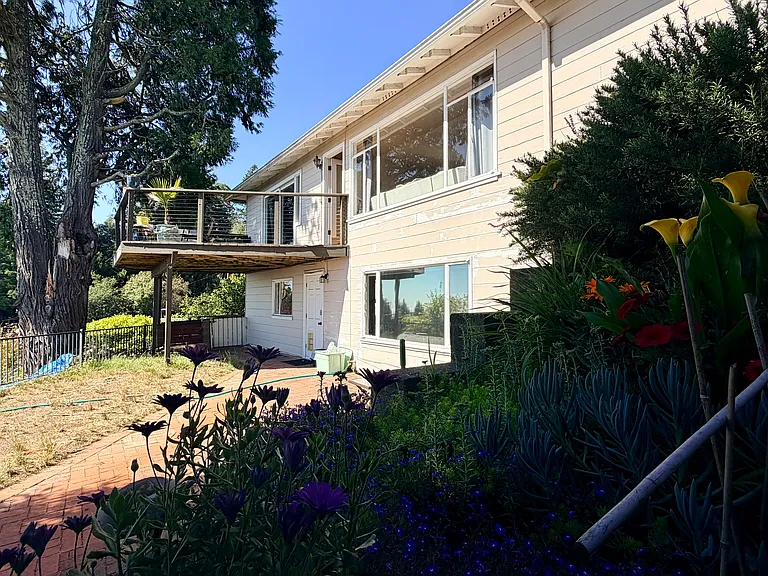 6517 Farallon Way — Photo 10