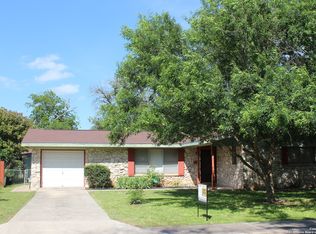 1110 Chestnut Dr, Schertz, TX 78154