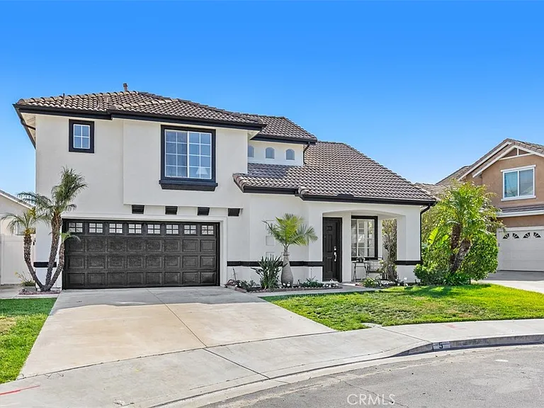 5 Chatri Cir — Photo 28